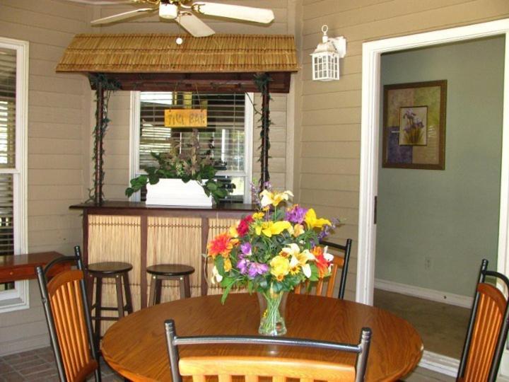 Spruce Hill Inn & Cottages Mansfield Cameră foto